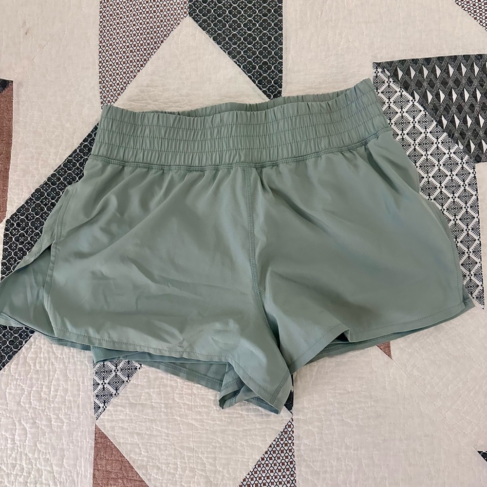 90 Degree By Reflex Sage Green Athletic Shorts